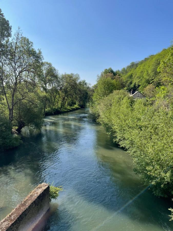 Le Moulin De Cherre Gite Bleu Aubigné-Racan Kültér fotó